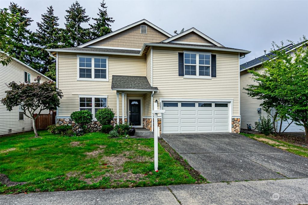 Photo of 25617 129th Avenue SE, Kent, WA 98030 (MLS # 2289714)