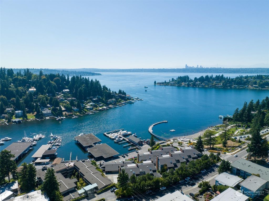 Photo of 9947 Lake Washington Boulevard NE, Bellevue, WA 98004 (MLS # 2151705)