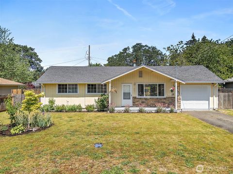 Photo of 6401 Okanogan Avenue SW, Lakewood, WA 98499 (MLS # 2531764)