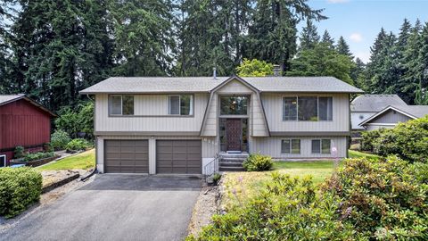 Photo of 6218 99th Street Ct E, Puyallup, WA 98373 (MLS # 2558227)
