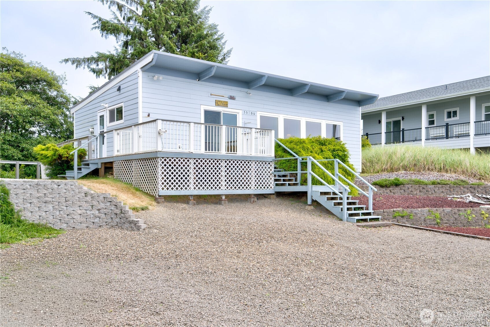 35200 J Place