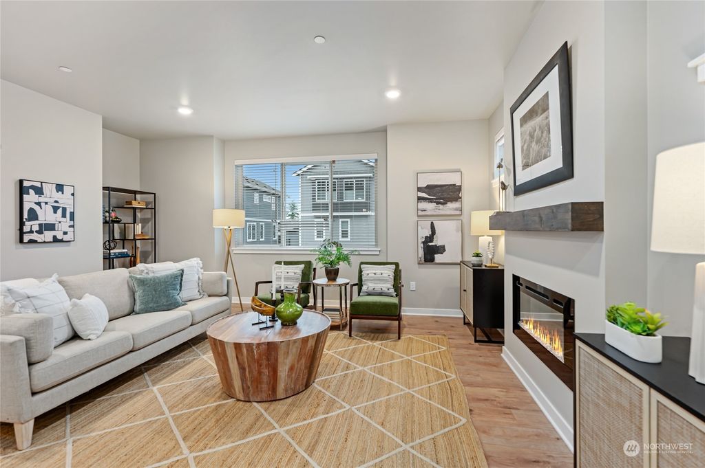 Photo of 22926 80th Park W #28, Edmonds, WA 98026 (MLS # 2060397)