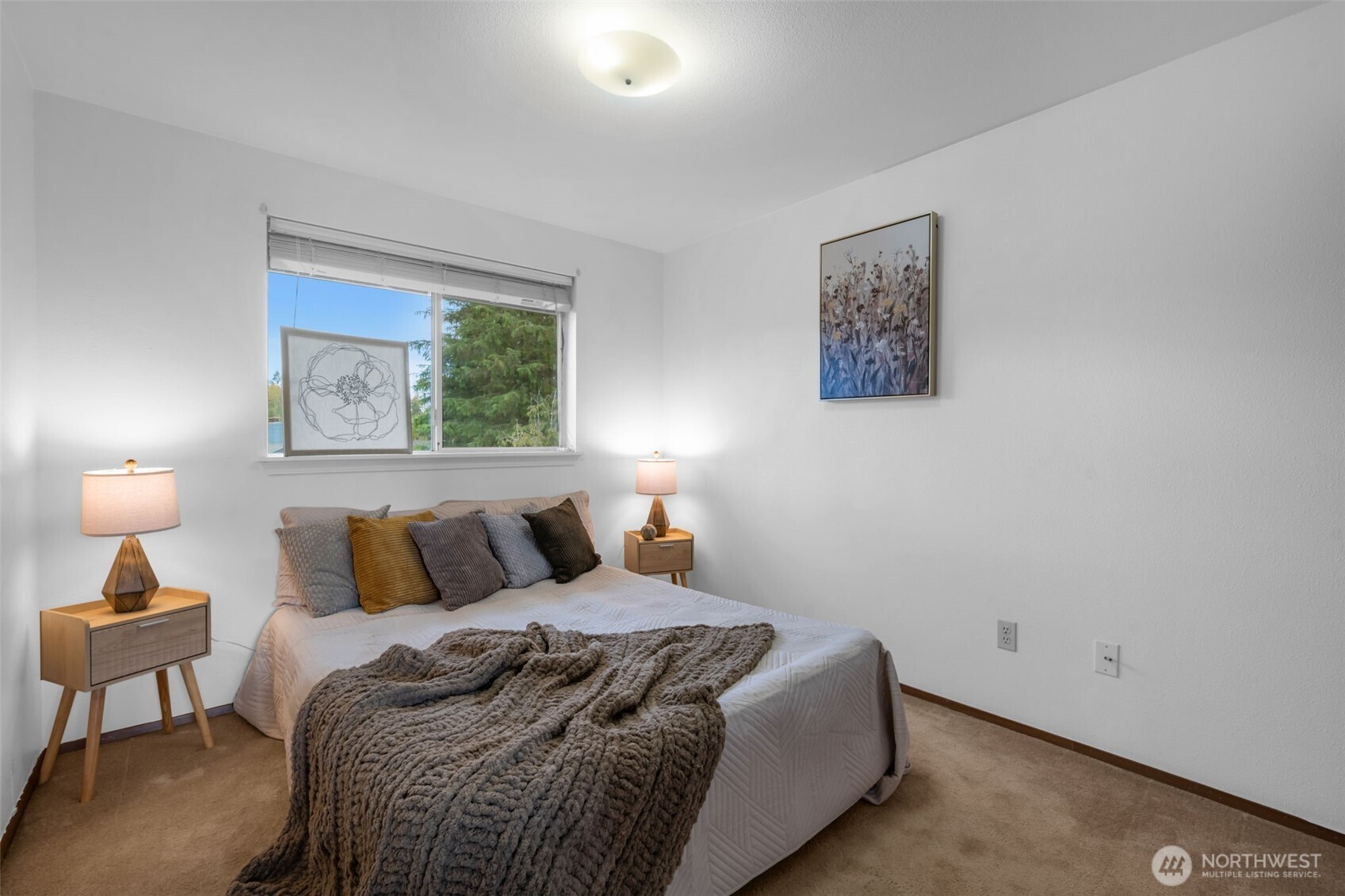 Puyallup, Washington 98374, United States, 3 Bedrooms Bedrooms, ,3 BathroomsBathrooms,Residential,Active,235986