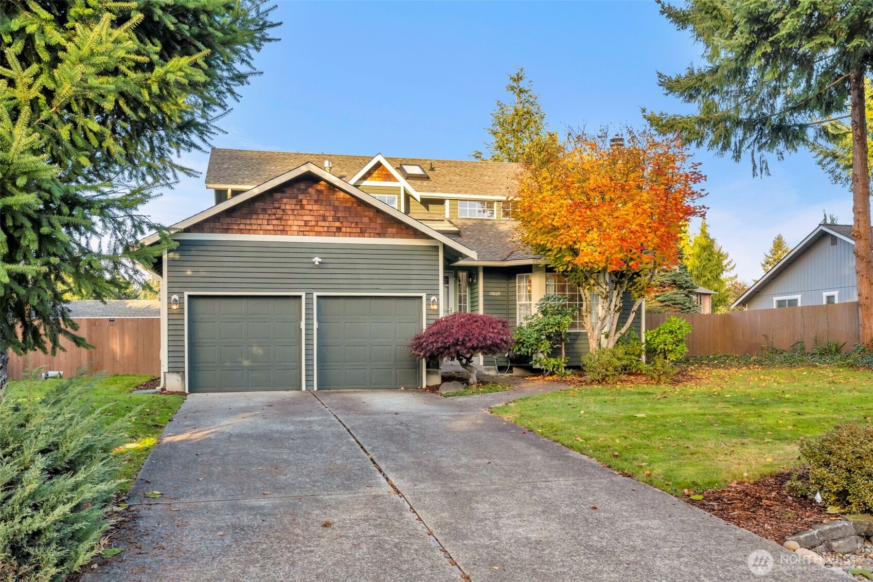 Puyallup, Washington 98374, United States, 3 Bedrooms Bedrooms, ,3 BathroomsBathrooms,Residential,Active,235986