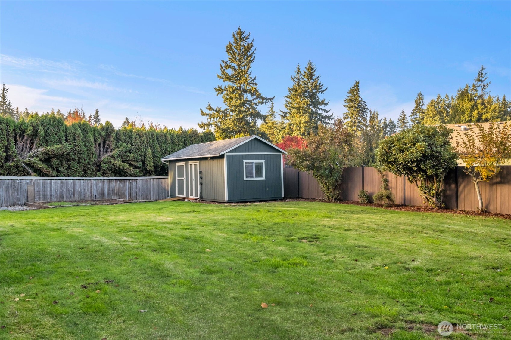 Puyallup, Washington 98374, United States, 3 Bedrooms Bedrooms, ,3 BathroomsBathrooms,Residential,Active,235986