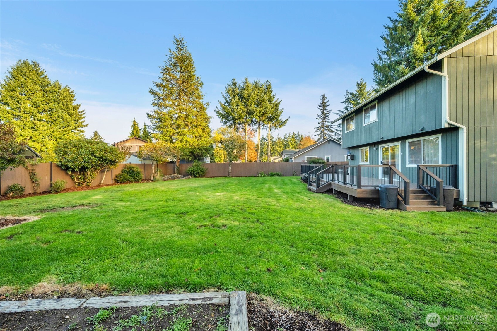 Puyallup, Washington 98374, United States, 3 Bedrooms Bedrooms, ,3 BathroomsBathrooms,Residential,Active,235986