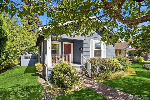 Photo of 6418 49th Avenue SW, Seattle, WA 98166 (MLS # 2538454)