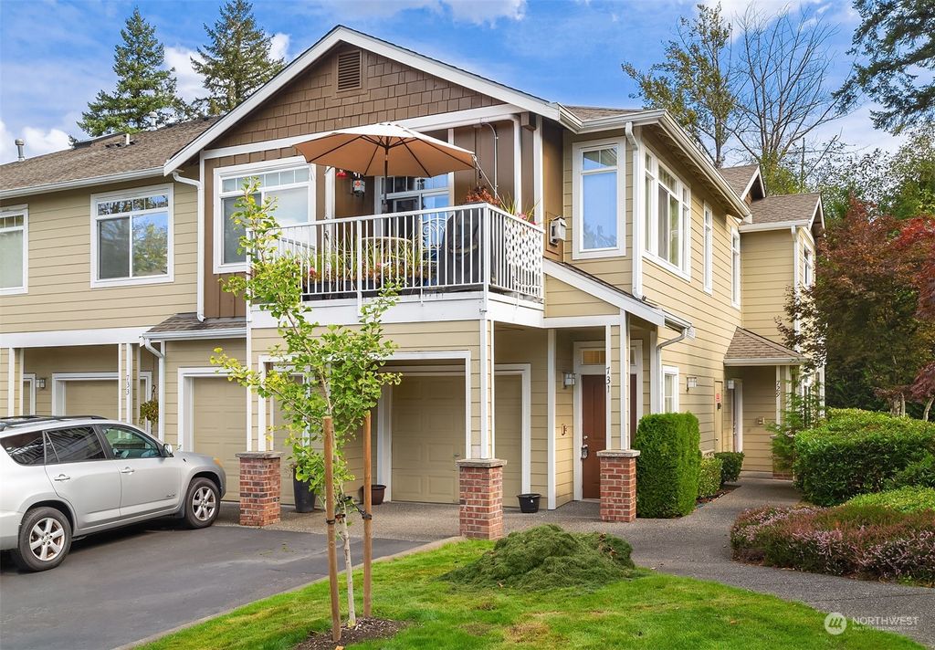 Photo of 731 241st Lane SE #N4, Sammamish, WA 98074 (MLS # 2164278)