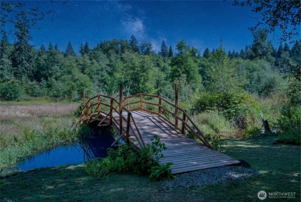 Photo of 121 N Carpenter Road, Snohomish, WA 98290 (MLS # 2485896)