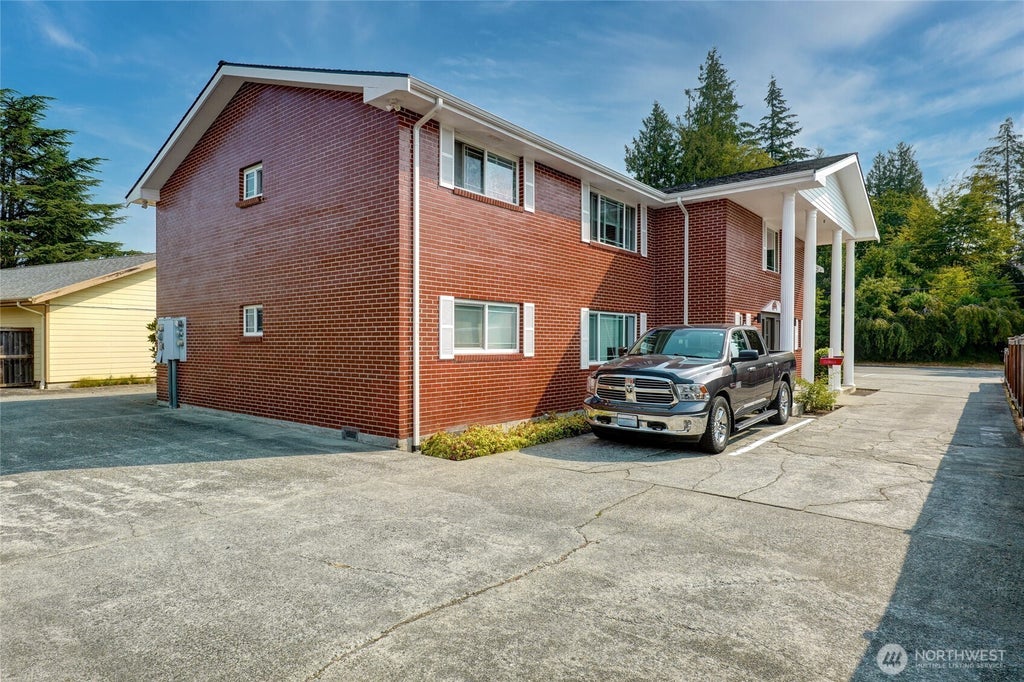 Photo of 8806 3rd Avenue SE, Everett, WA 98208 (MLS # 2583094)