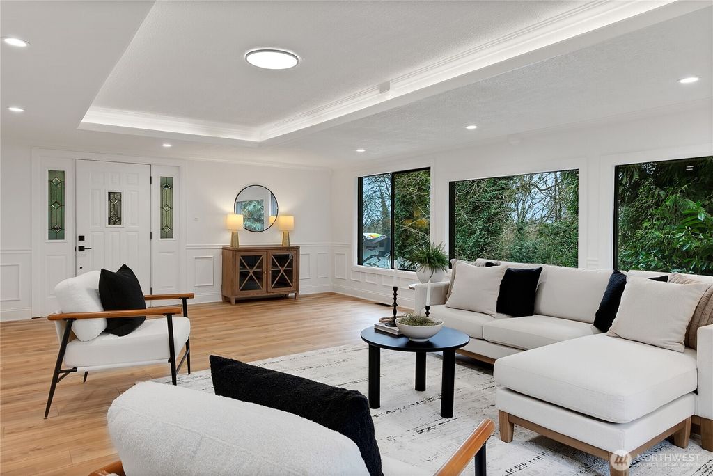 Photo of 1316 SE 7th Street, Puyallup, WA 98372 (MLS # 2485277)