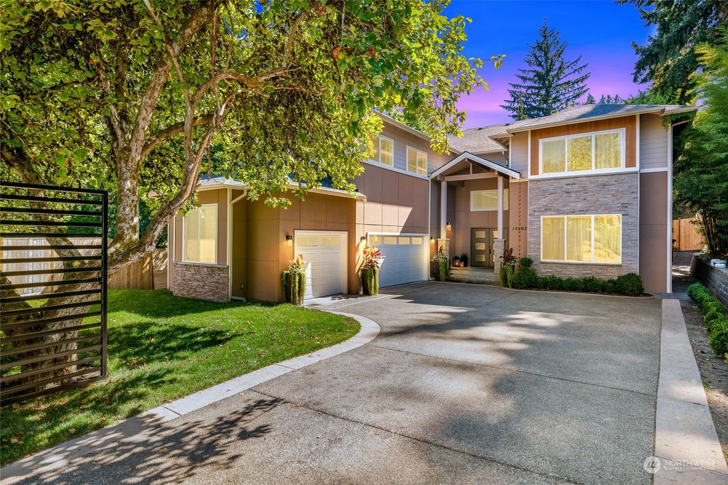 Photo of 10463 SE 14th Street, Bellevue, WA 98004 (MLS # 2033881)