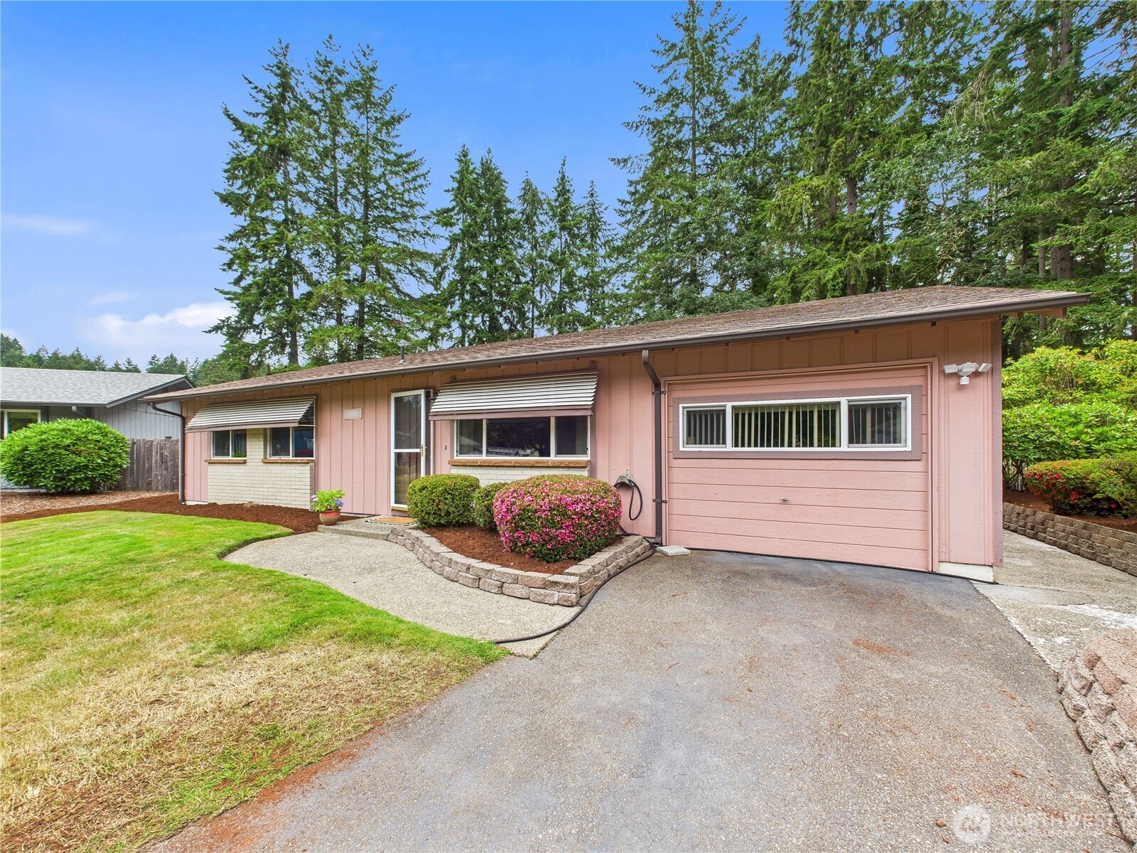 5511 Chokecherry Circle W