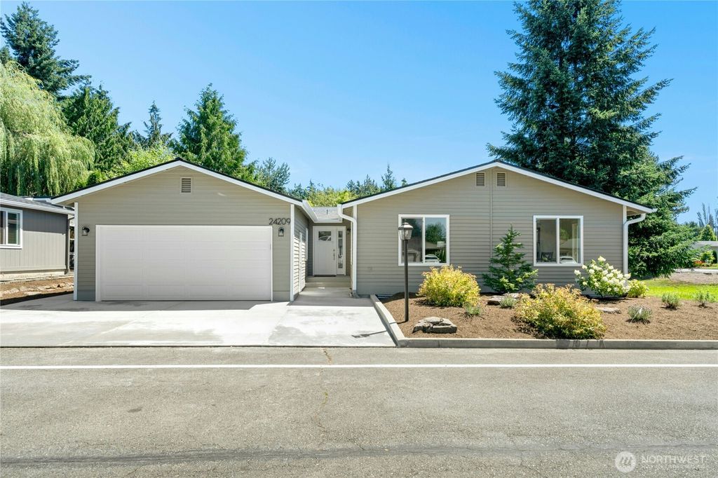 Photo of 24209 10th Place W, Bothell, WA 98021 (MLS # 2402131)