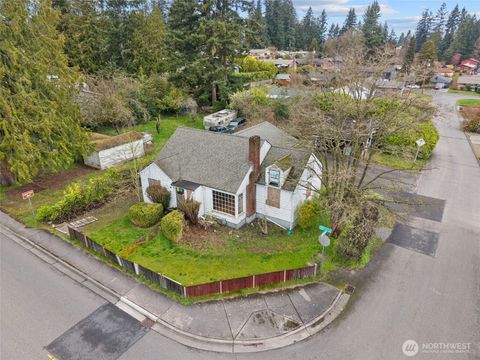 Photo of 1405 75th Street SE, Everett, WA 98203 (MLS # 2503010)