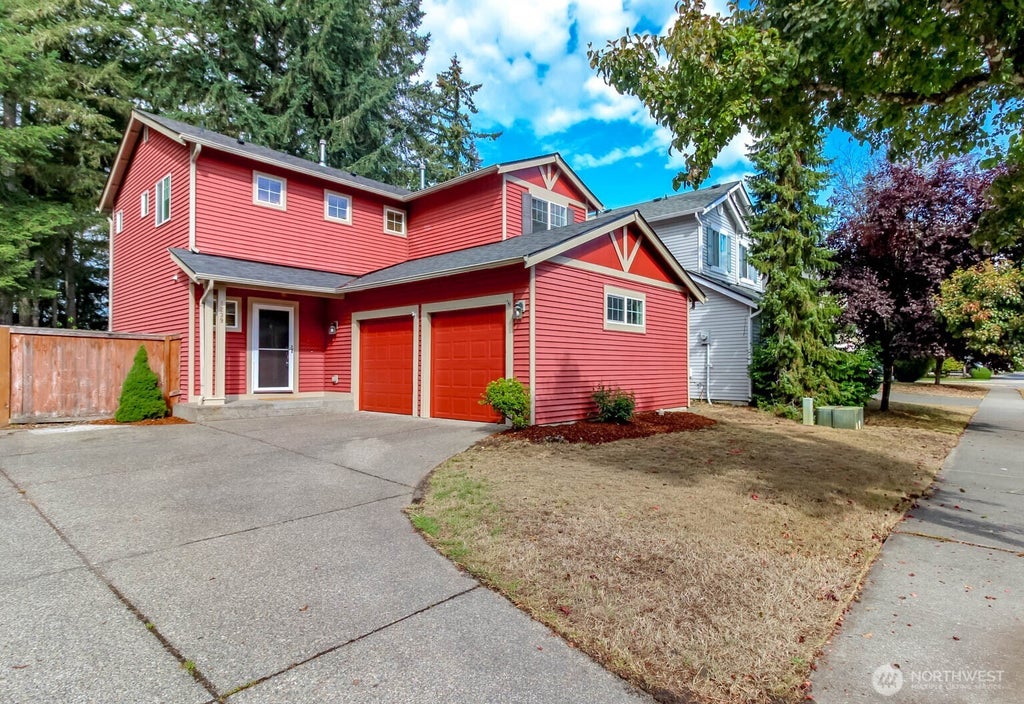 Photo of 1239 Evans Court, Dupont, WA 98327 (MLS # 2577765)