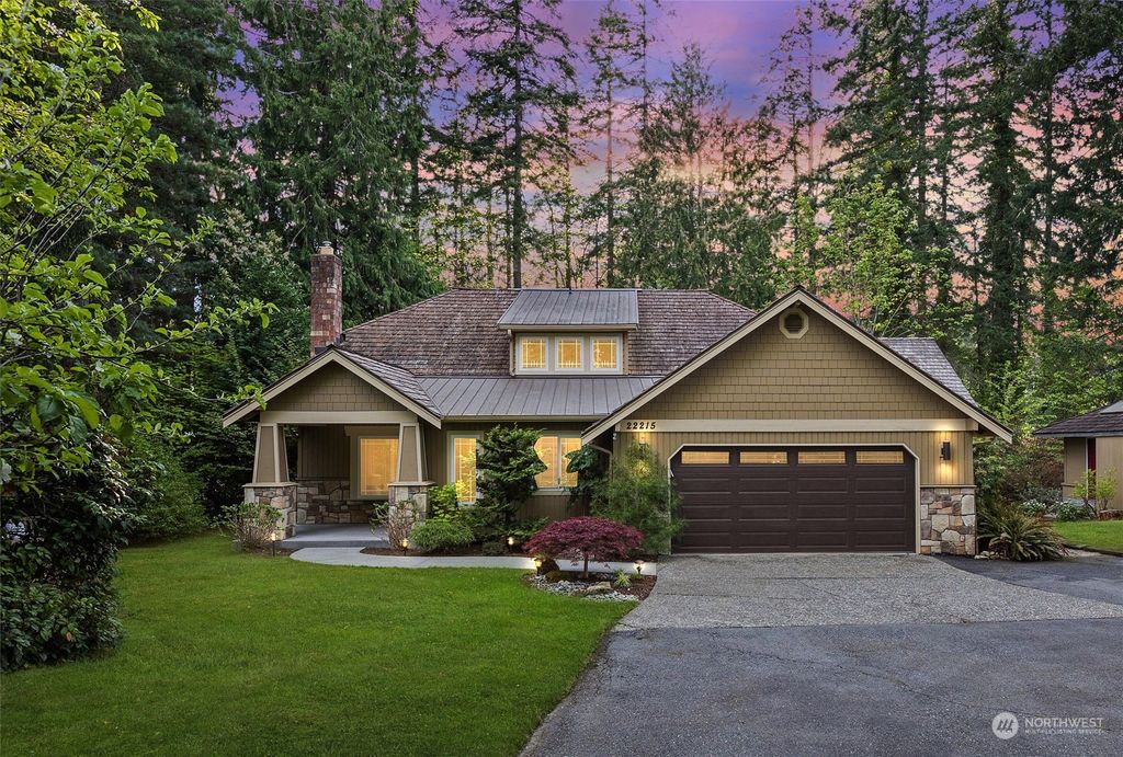 Photo of 22215 SE 32nd Street, Sammamish, WA 98075 (MLS # 2060441)