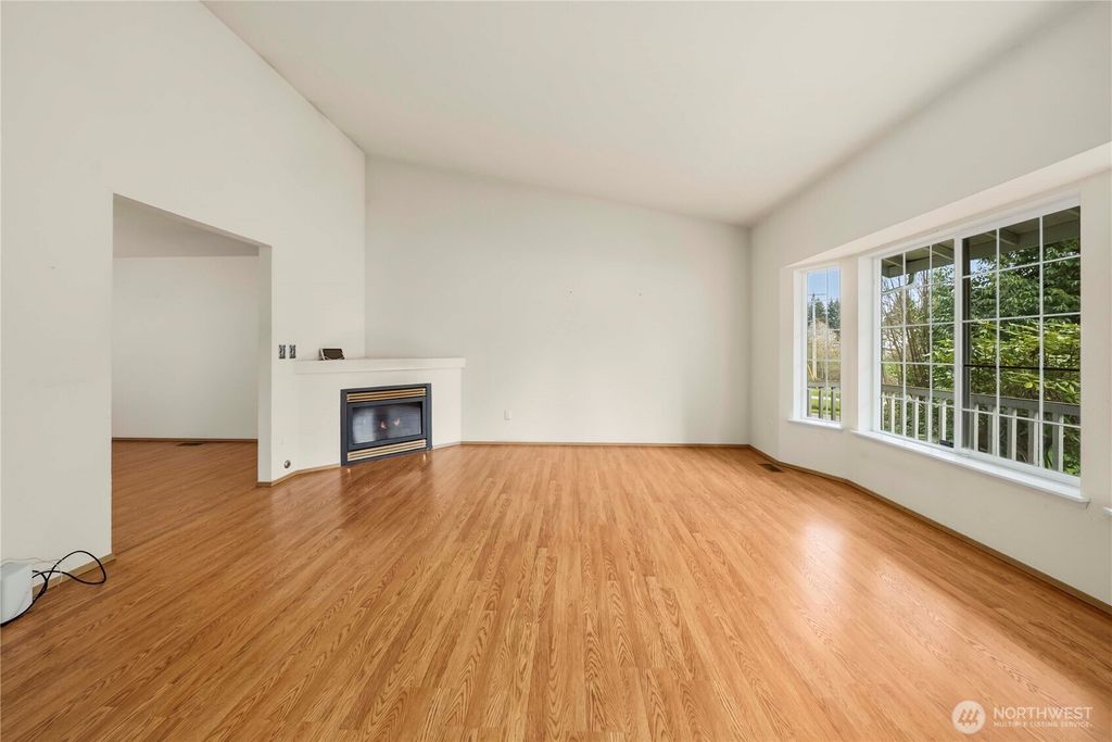 Photo of 11102 80th Avenue E, Puyallup, WA 98373 (MLS # 2507061)