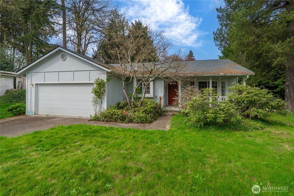 Photo of 11102 80th Avenue E, Puyallup, WA 98373 (MLS # 2507061)