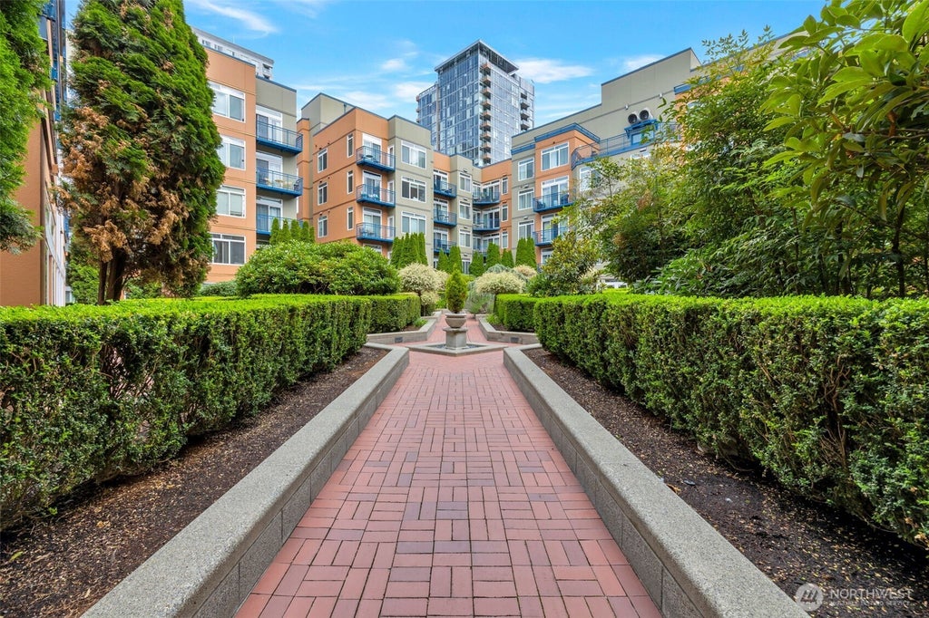 Photo of 2414 1st Avenue #617, Seattle, WA 98121 (MLS # 2587955)