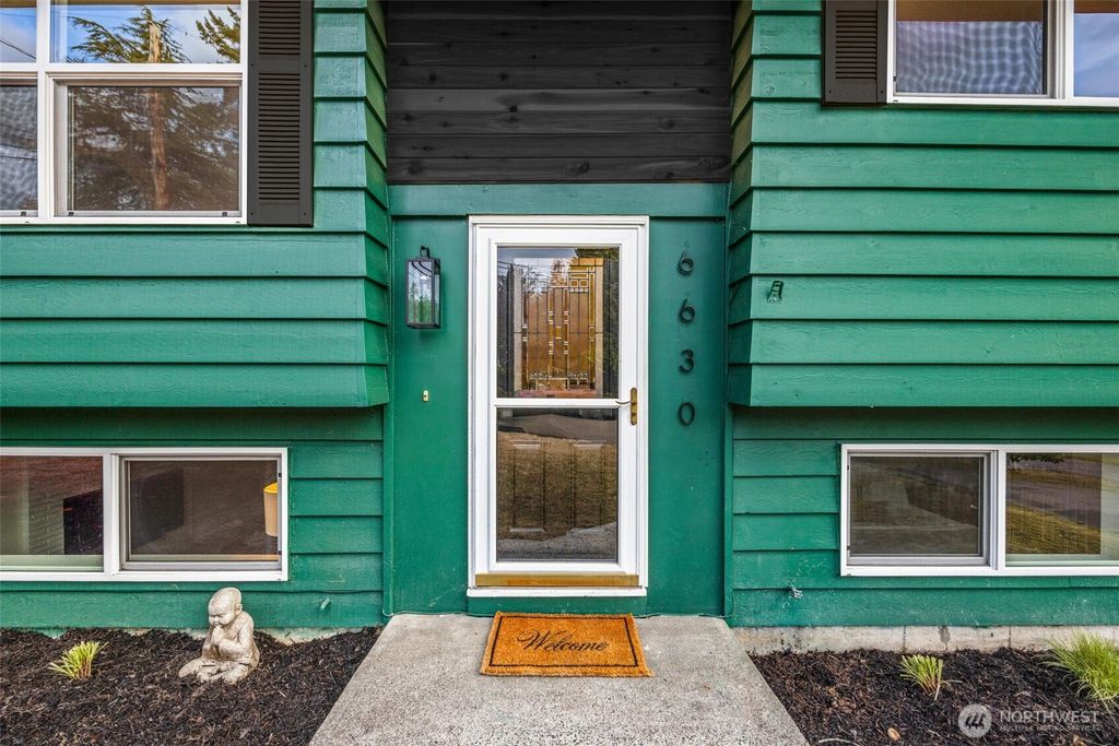 Photo of 6630 162nd Place SW, Lynnwood, WA 98037 (MLS # 2439503)