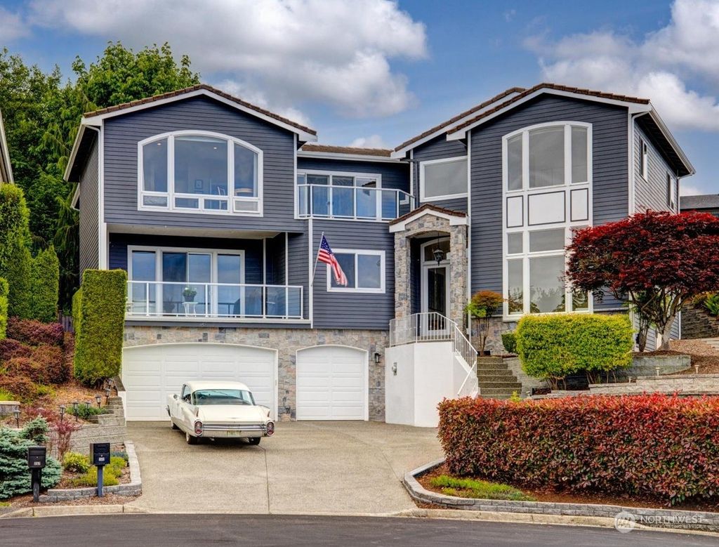 Photo of 149 S 293rd Place, Federal Way, WA 98003 (MLS # 2263084)