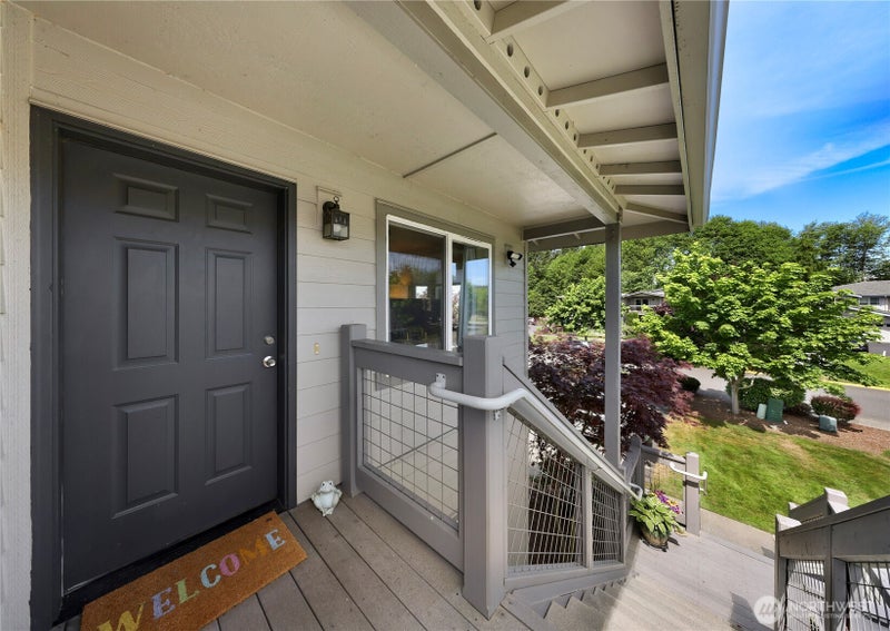 1389 Bayview Court 202