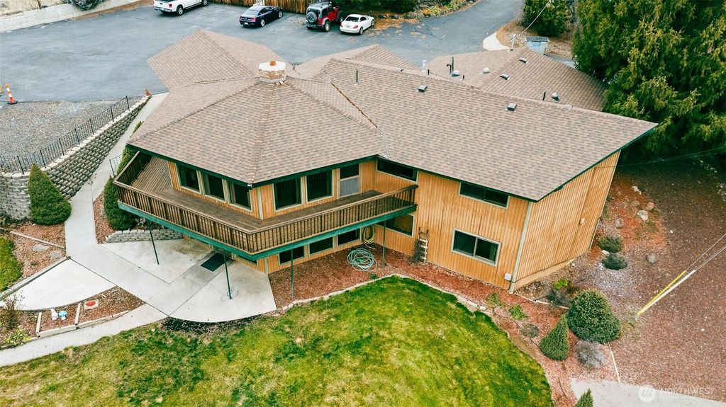 Photo of 2550 E Selah Road, Yakima, WA 98901 (MLS # 2470107)