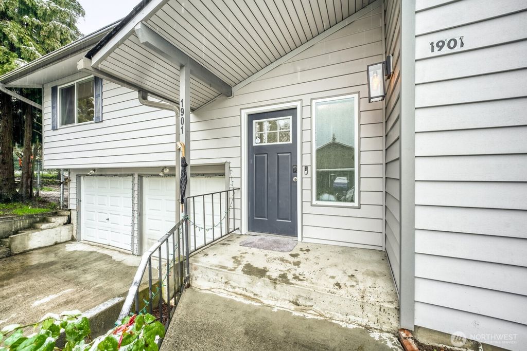 Photo of 1901 Comet Court, Milton, WA 98354 (MLS # 2493268)