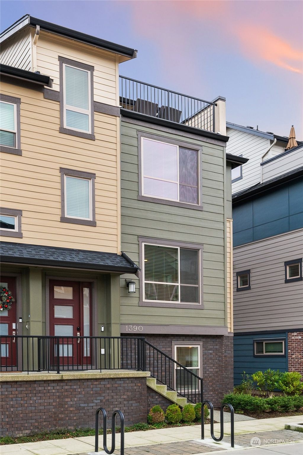 Photo of 1390 7th Avenue NE #9.1, Issaquah, WA 98029 (MLS # 2188886)