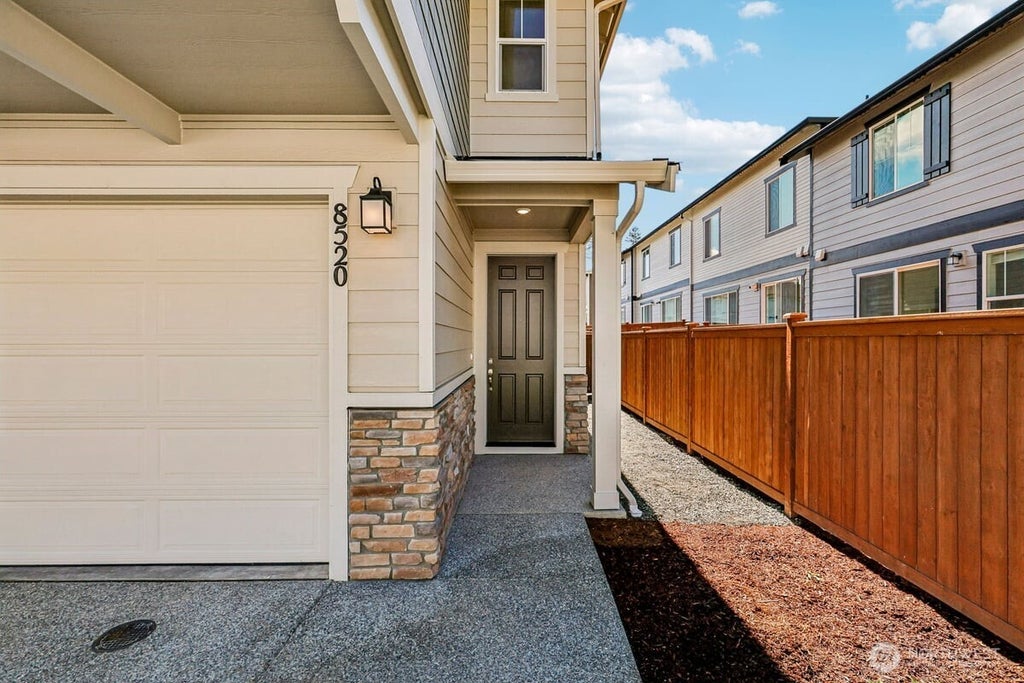 Photo of 8520 42nd Place Pl NE #ES76, Marysville, WA 98270 (MLS # 2490238)