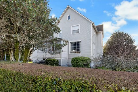 704 M Street Hoquiam WA 98550