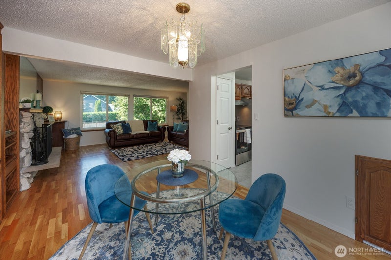 12822 NE 68th Street