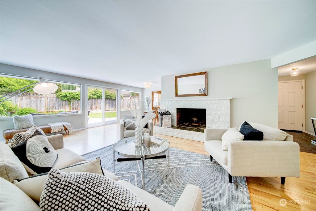 Photo of 4210 NE 103rd Place, Seattle, WA 98125 (MLS # 2064267)