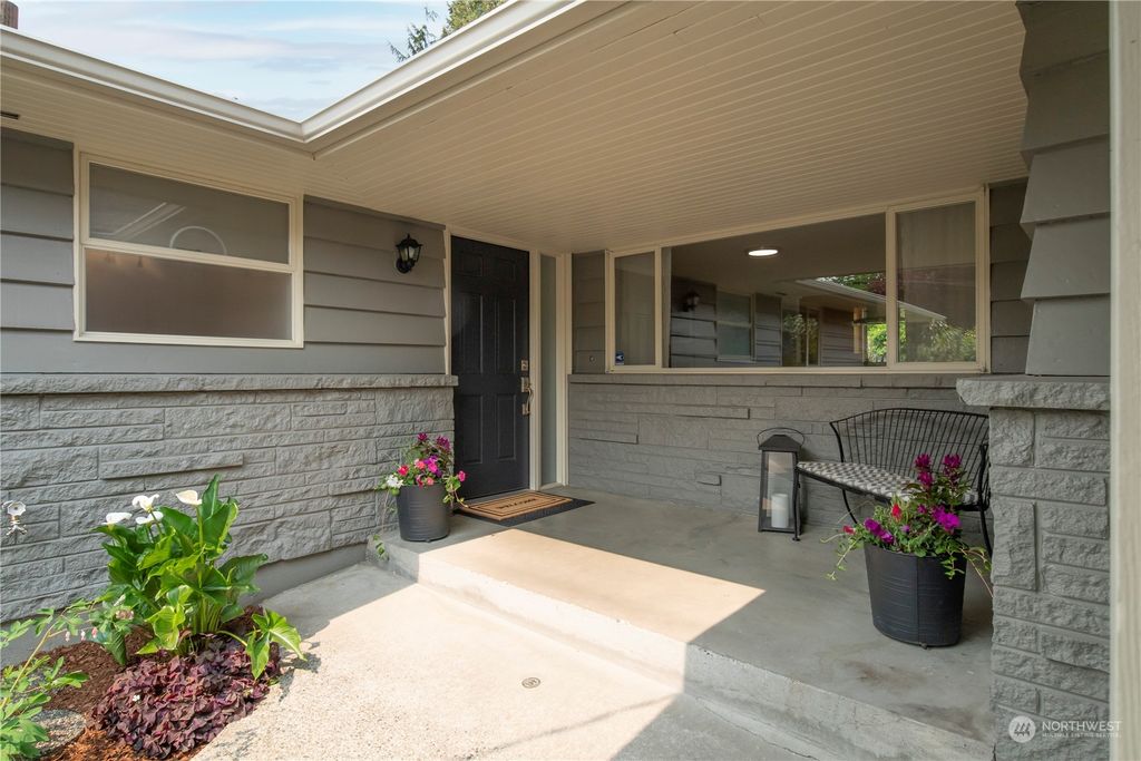 Photo of 4210 NE 103rd Place, Seattle, WA 98125 (MLS # 2064267)