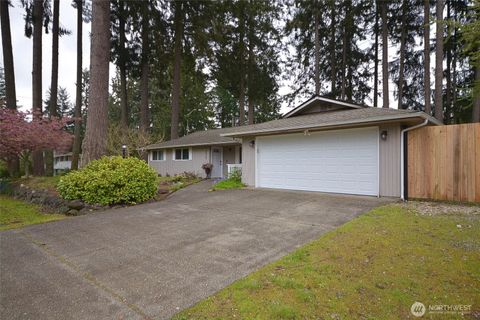 Photo of 6909 33rd Avenue SW, Lacey, WA 98503 (MLS # 2508633)