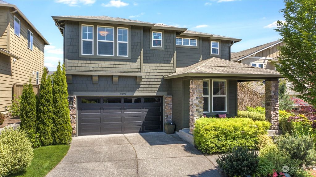 Photo of 9222 Satterlee Avenue SE, Snoqualmie, WA 98065 (MLS # 2077267)