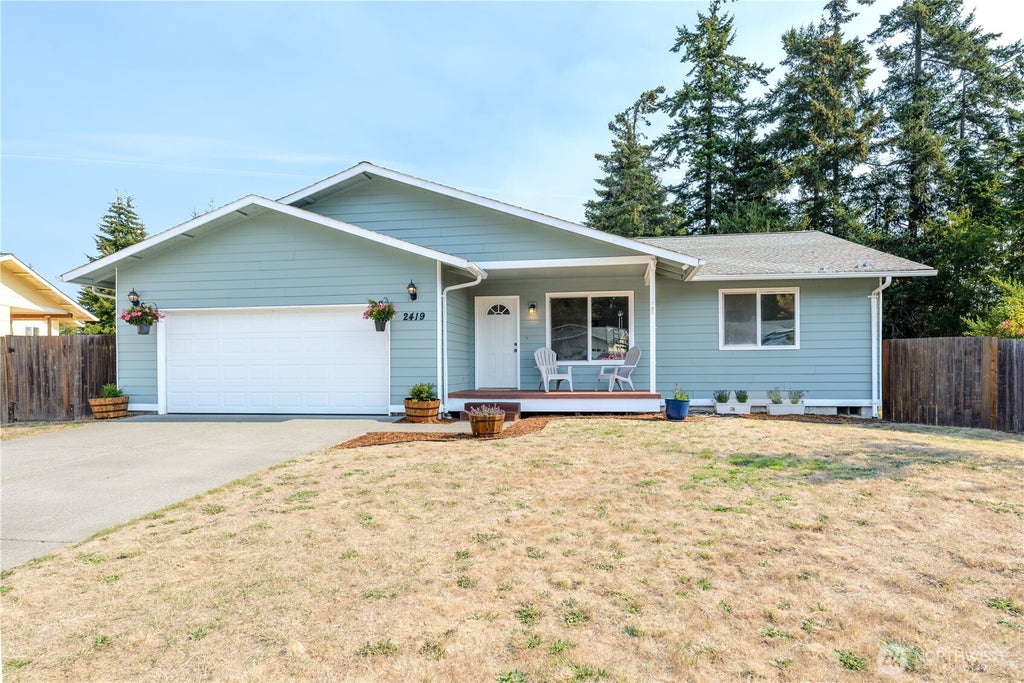 Photo of 2419 Arbutus Ln ST, Port Angeles, WA 98363 (MLS # 2567348)
