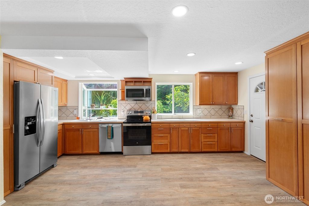 Photo of 6129 144th Street SW, Edmonds, WA 98026 (MLS # 2392590)