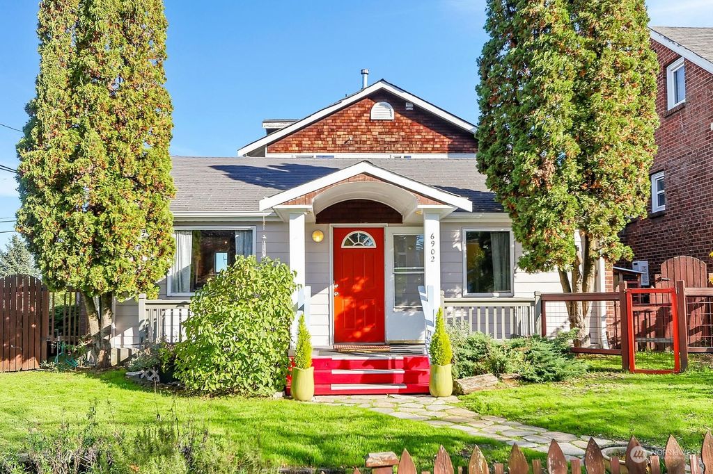 Photo of 6902 35th Avenue SW, Seattle, WA 98126 (MLS # 2151934)