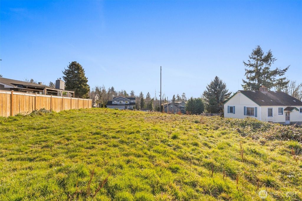 Photo of 0 S 222nd Street, Des Moines, WA 98198 (MLS # 2389037)