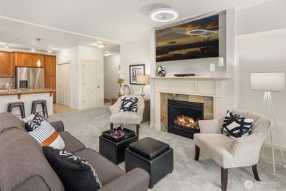 6800 132nd Place SE E207 Newcastle WA 98059