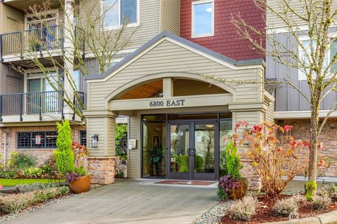 Photo of 6800 132nd Place SE #E207, Newcastle, WA 98059 (MLS # 2476236)