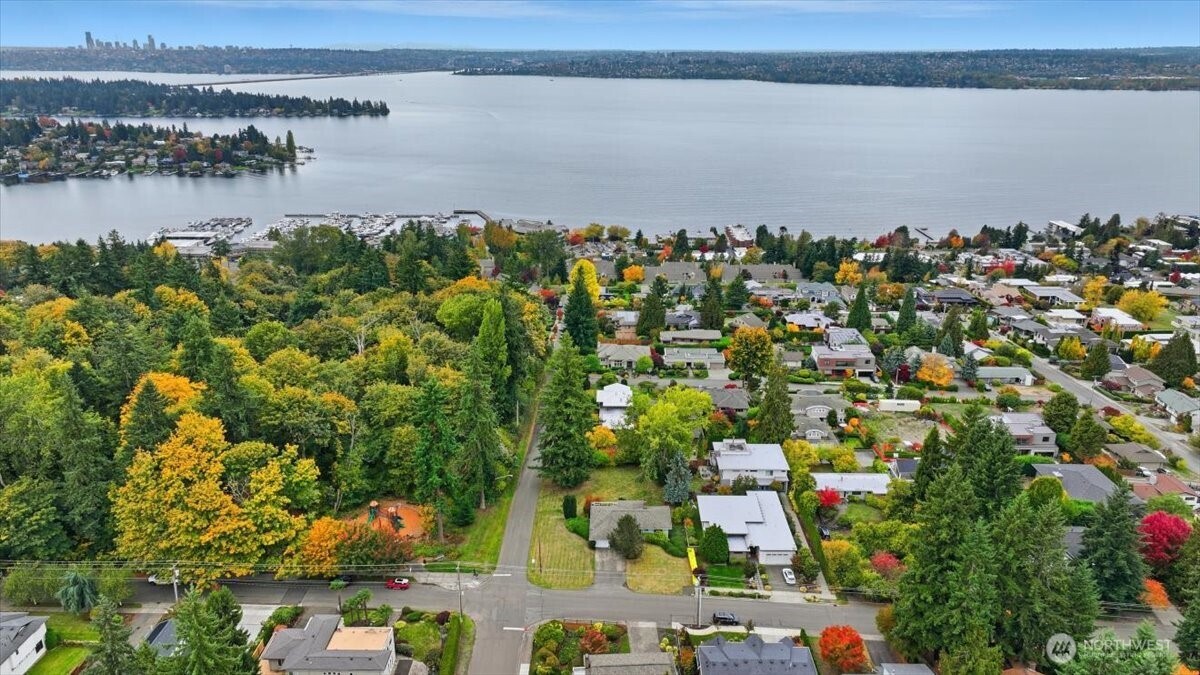 5501 106th Avenue NE