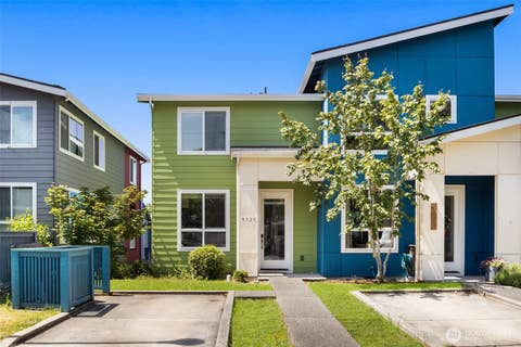 Photo of 9729 10th Place SW, Seattle, WA 98106 (MLS # 2533792)