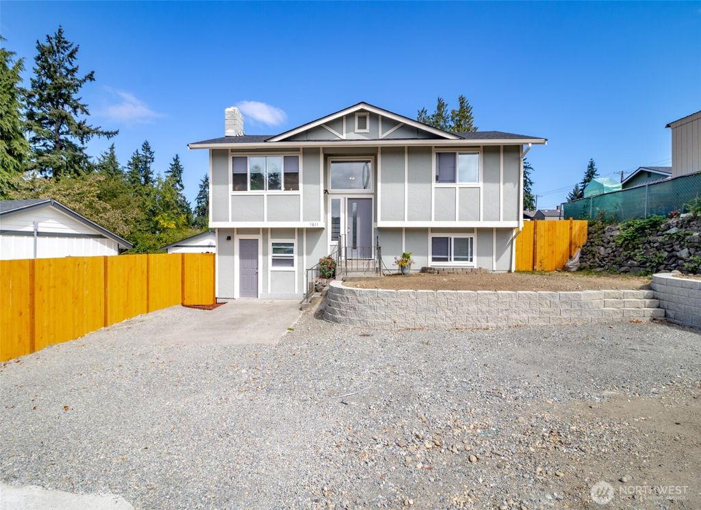 Photo of 1611 S 84th Street, Tacoma, WA 98444 (MLS # 2514646)