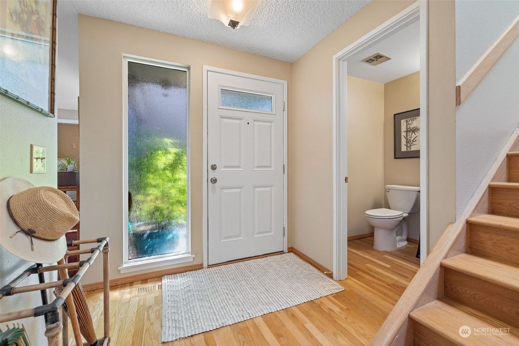 Photo of 157 143rd Place NE #35, Bellevue, WA 98007 (MLS # 2275742)