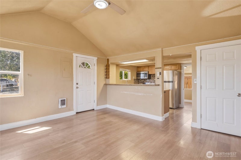 1522 Crescent Street