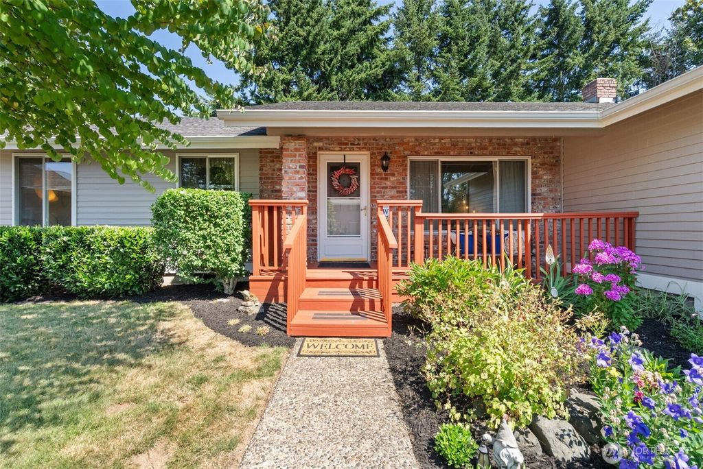 Photo of 25708 119th Place SE, Kent, WA 98030 (MLS # 2411597)