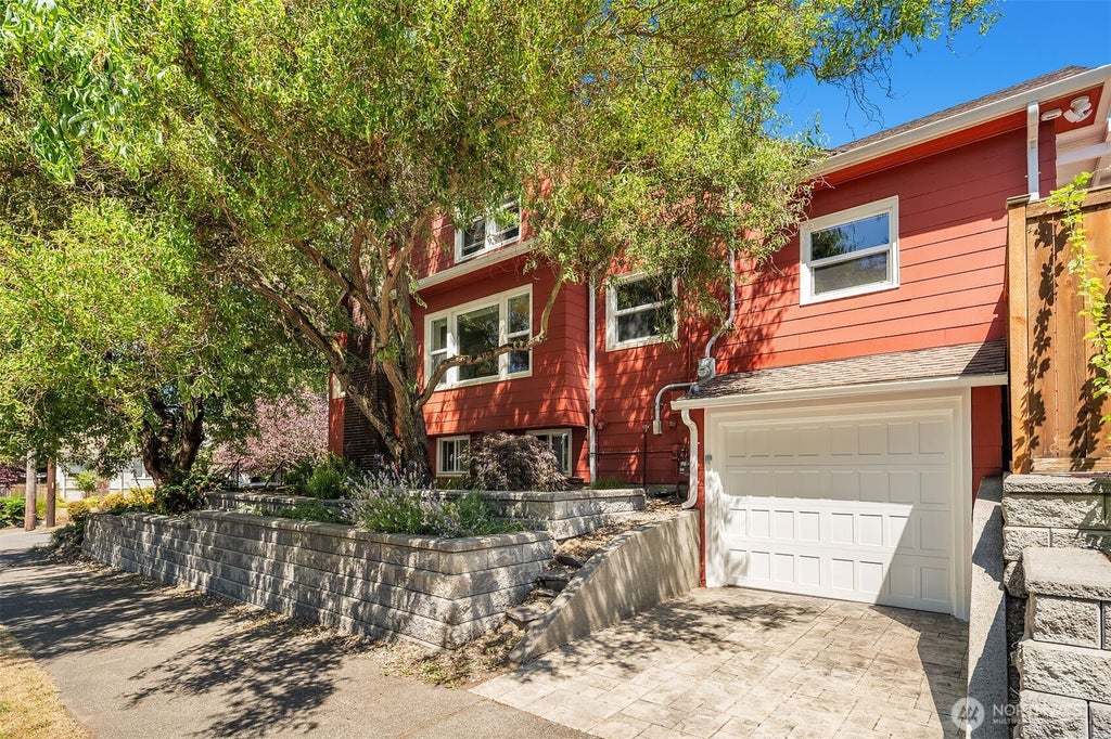 Photo of 6702 5th Avenue NW, Seattle, WA 98117 (MLS # 2556474)